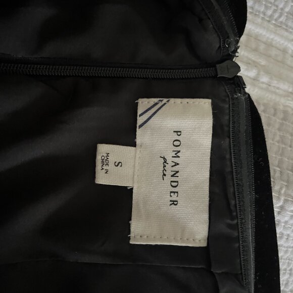 Pomander Place Black Elise Off Shoulder Velvet Velour Midi Cocktail Dress Size S - Picture 5 of 5